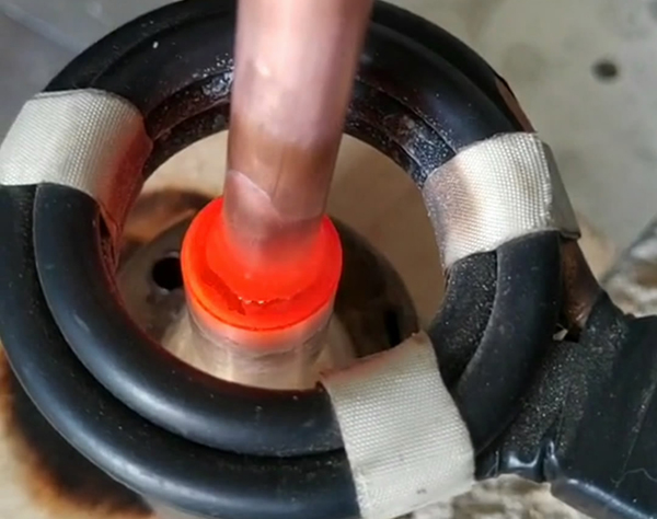 БFVF䓡P~Ͻ𡢸ߜغϽ