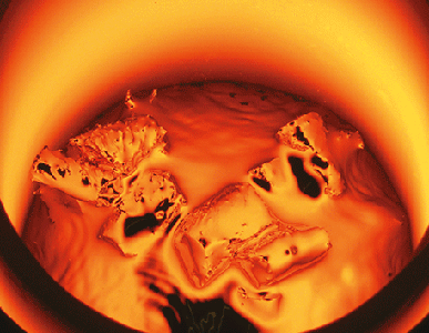 中高頻熔煉爐熔金熔銀設(shè)備工作原理與結(jié)構(gòu)