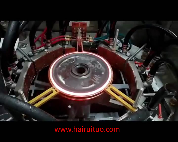 法蘭自動(dòng)化高頻淬火視頻