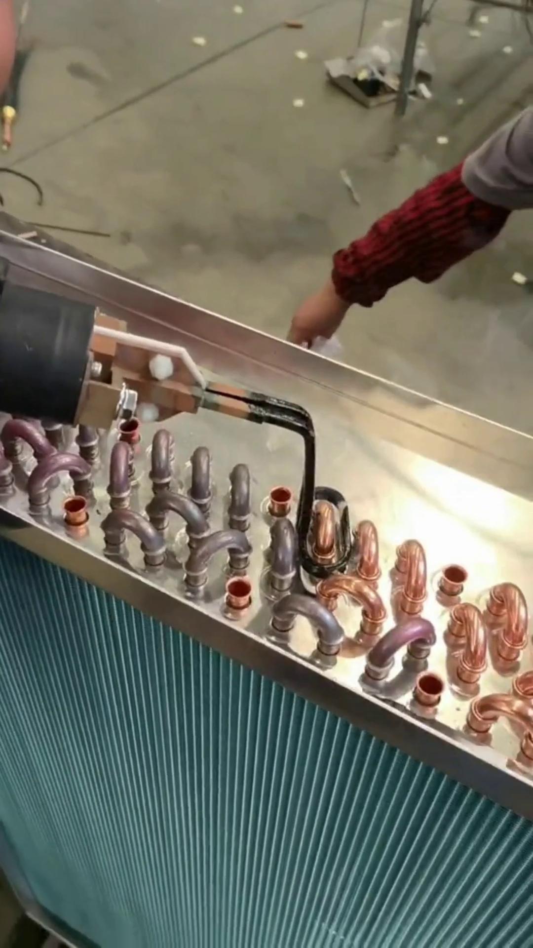 散熱器冷凝器銅管彎頭接口焊接用手持高頻焊機(jī)