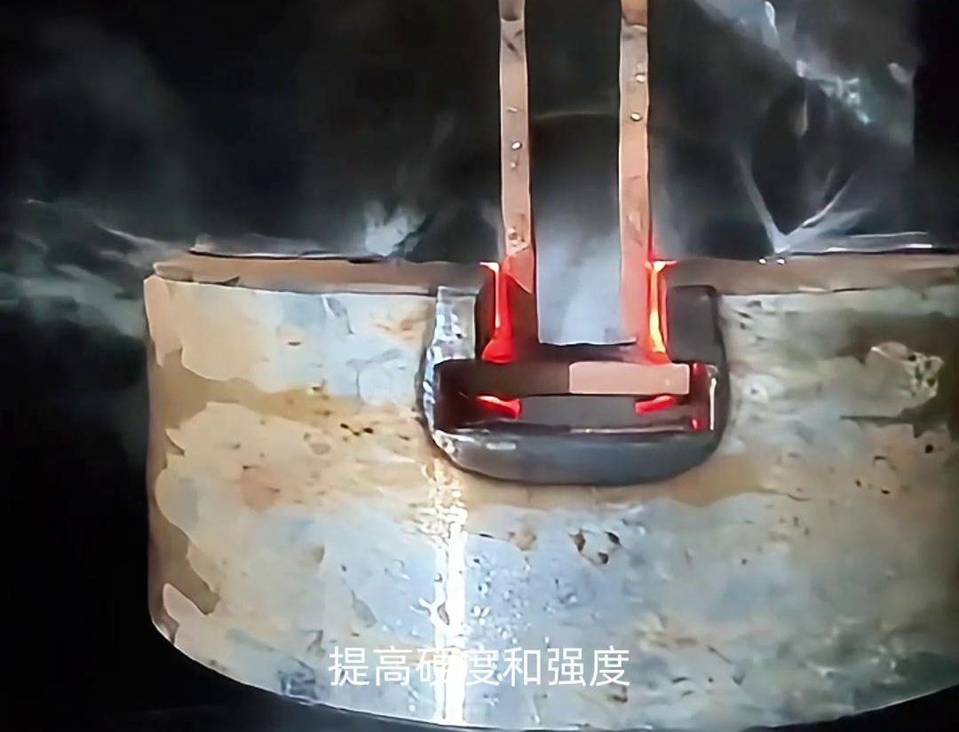 卡盤使用高頻淬火的原因在于高頻淬火技術(shù)的獨特優(yōu)勢