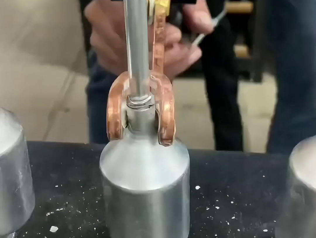 鋁管高頻釬焊機的工作原理、特點和選購建議