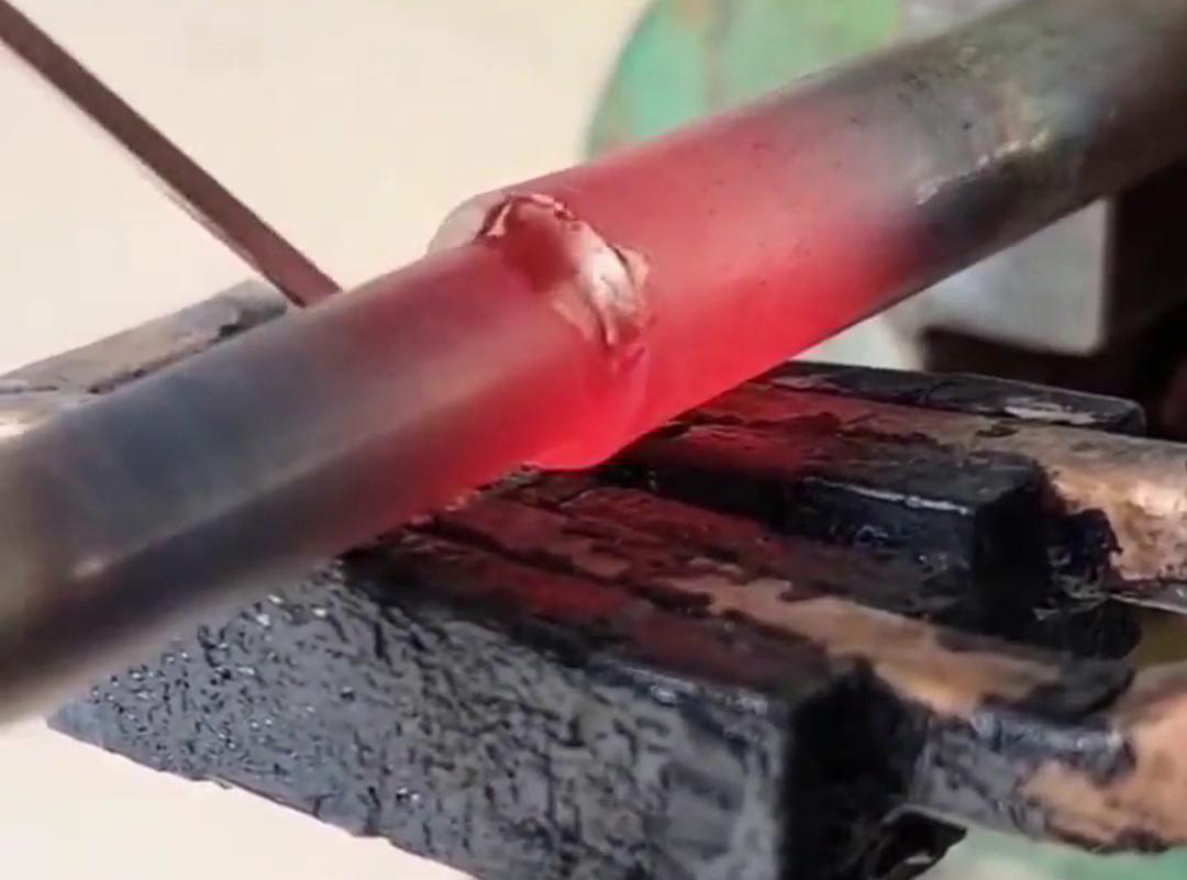 手持式高頻機(jī)，高頻加熱焊接設(shè)備，平焊銅管