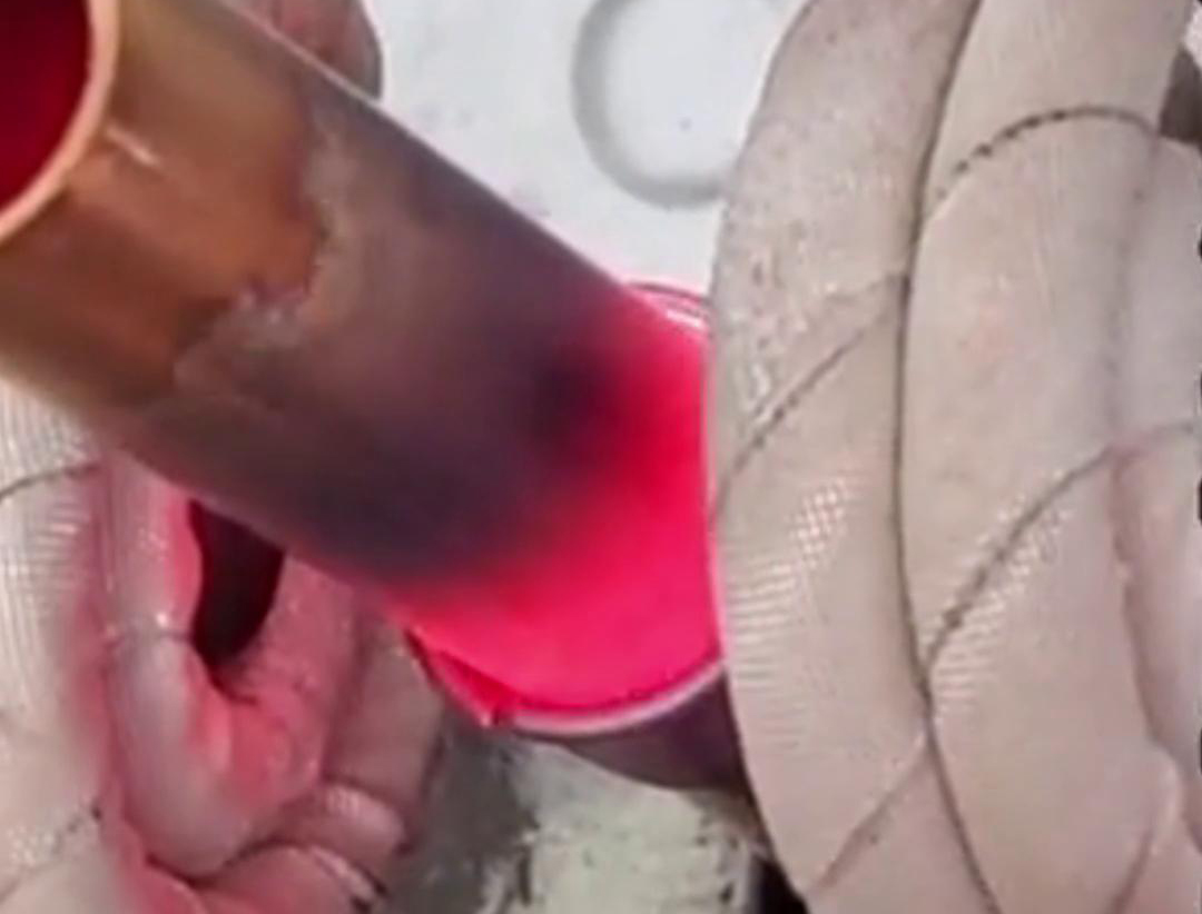 手持式高頻機(jī)焊接銅管，U 型開口線圈焊接，輕松搞定！